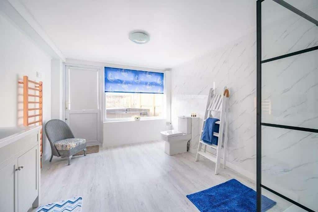 Ground floor shower room